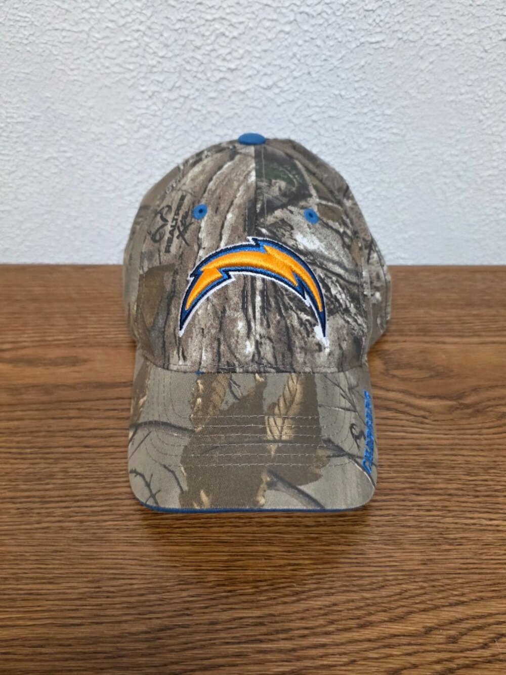 Mens Hat NFL Los Angeles Chargers Camo Cap - One Size Fits All